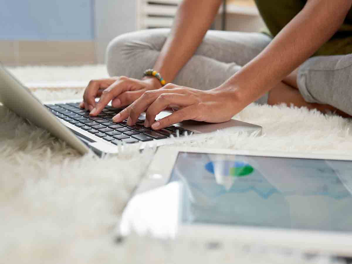 Spondylitis | వ‌ర్క్ ఫ్రం హోం చేస్తున్నారా? ఈ జాగ్ర‌త్త‌లు తీసుకోండి..