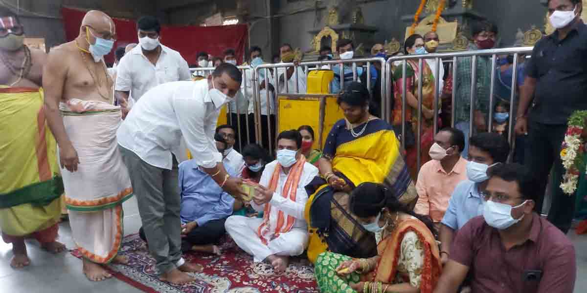 యాదాద్రిలో మారెడ్డి శ్రీనివాస్‌ రెడ్డి పూజలు