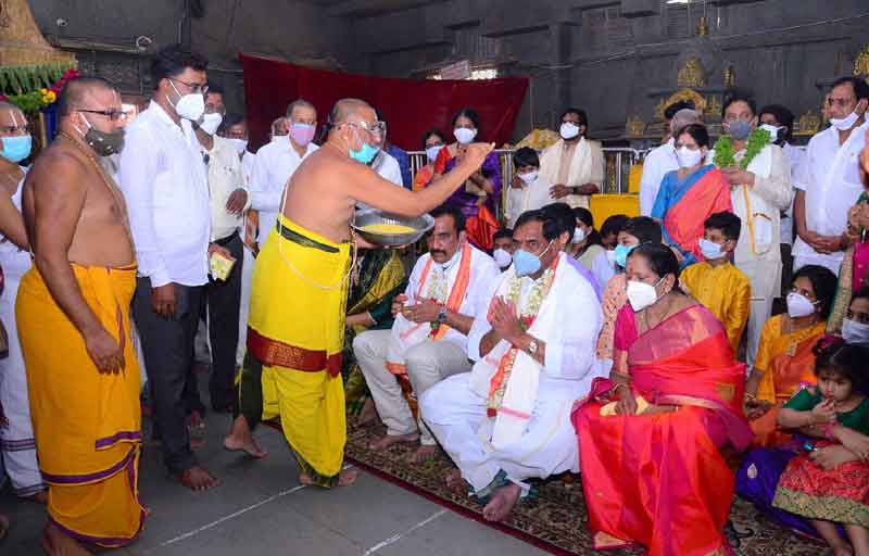 మహాద్భుత క్షేత్రంగా యాదాద్రి