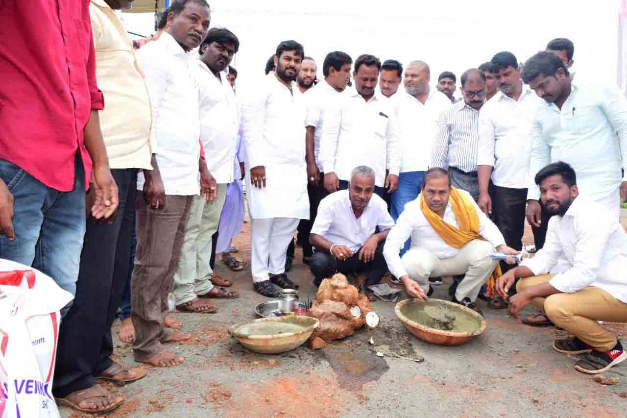 ఎస్సీ, ఎస్టీ కాలనీల అభివృద్ధికి ప్రభుత్వం కృషి