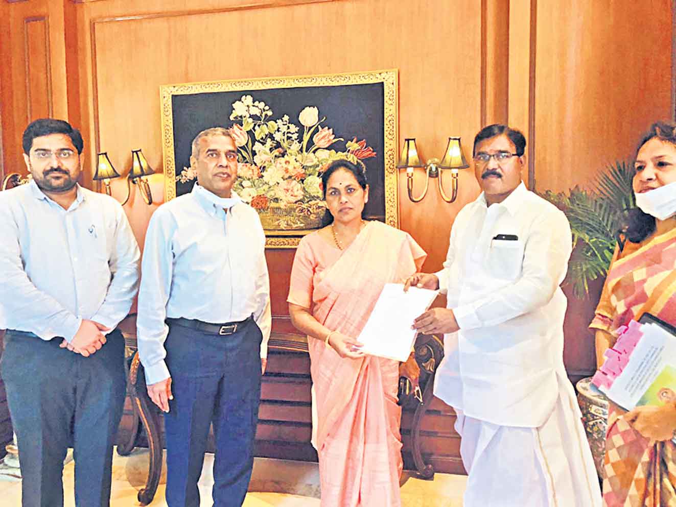 ఆయిల్‌పామ్‌పై తెలంగాణ ప్లాన్‌ భేష్‌