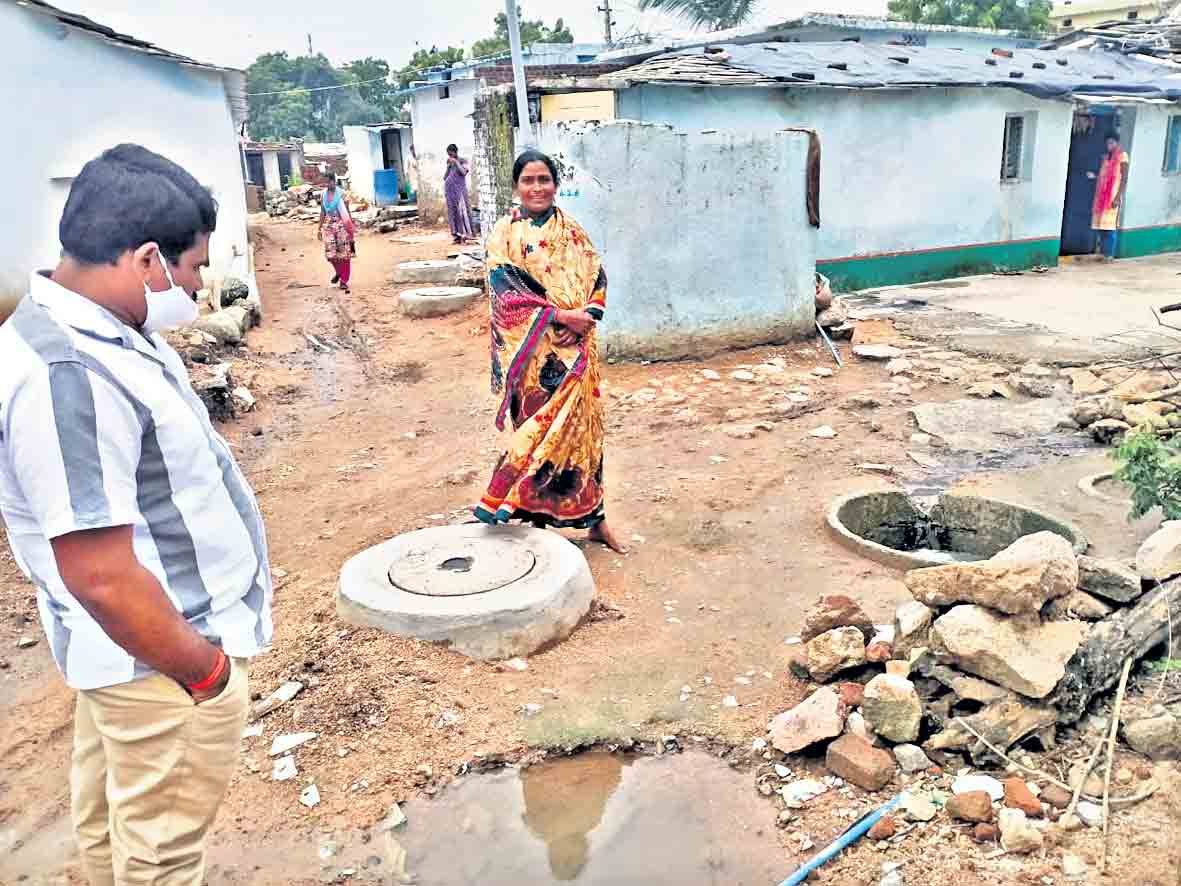 ఎస్సీ, ఎస్టీ కాలనీలు.. ప్రగతి దిశగా