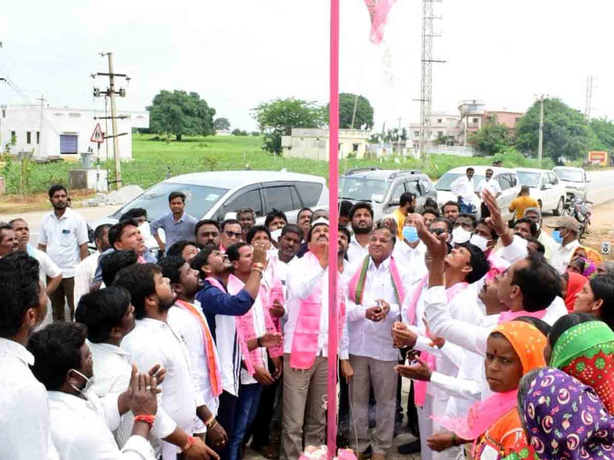 టీఆర్‌ఎస్ కమిటీల్లో అన్ని వర్గాలకు ప్రాధాన్యం