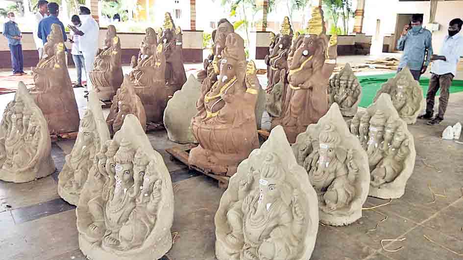 మట్టి గణేశ్ కి జై