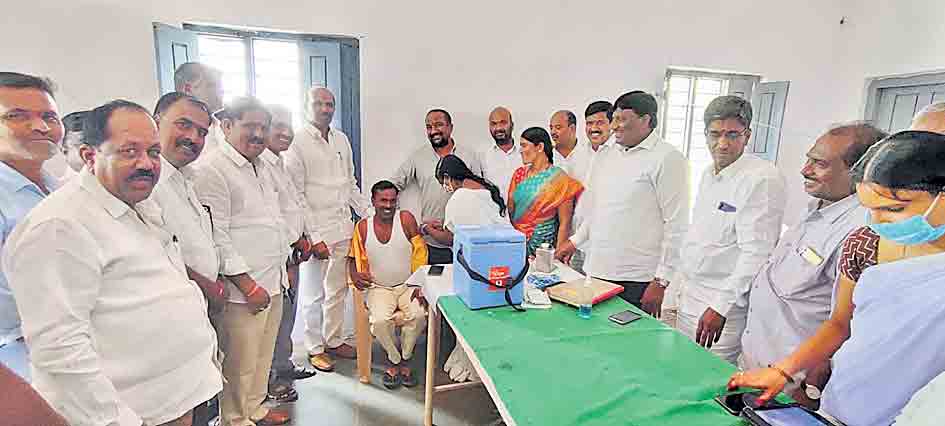 వ్యాక్సినేషన్‌.. ముమ్మరం