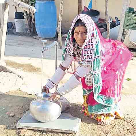 గిరి పుత్రుల దాహం తీర్చిన భగీరథ