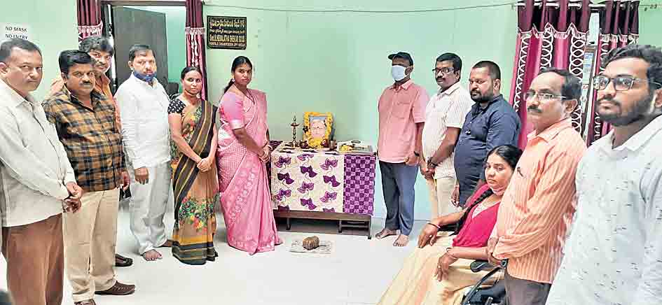 పోరాటాలకు స్ఫూర్తి చాకలి ఐలమ్మ