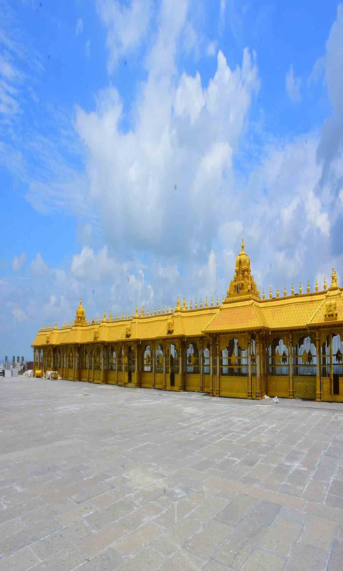 ముహూర్తం ముంగిట.. మన యాదాద్రి