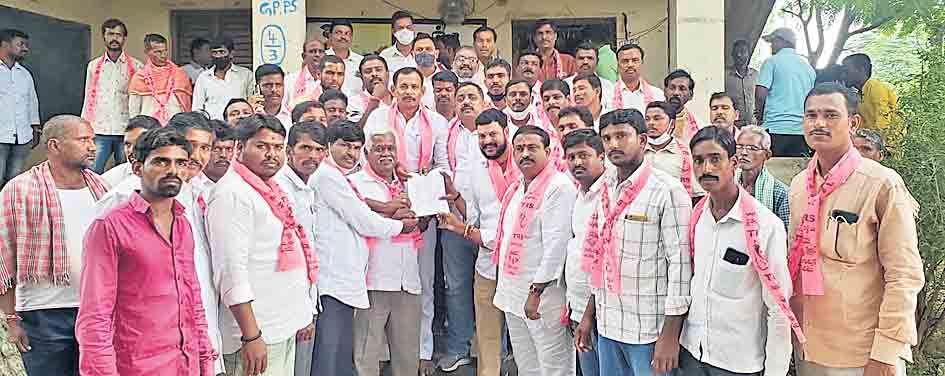 పార్టీ అభివృద్ధికి కృషి చేయాలి