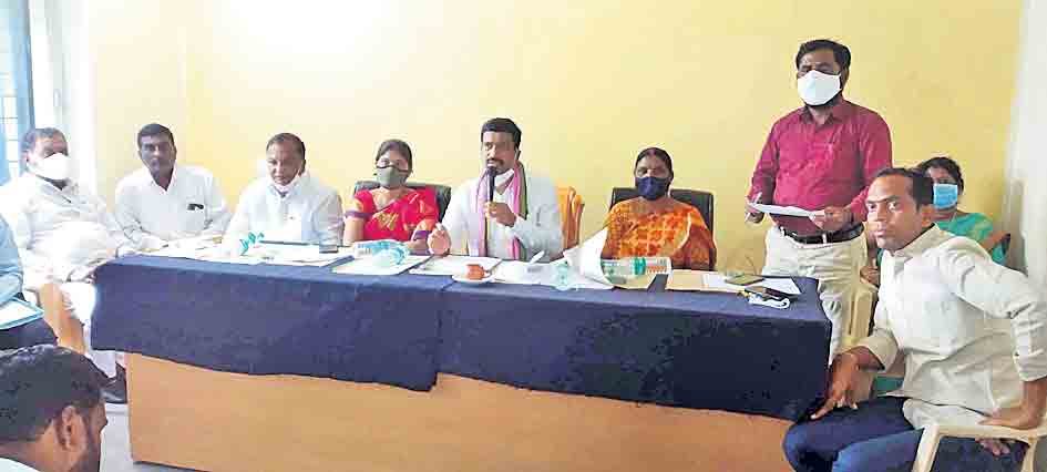 సీజనల్‌ వ్యాధులతో అప్రమత్తం