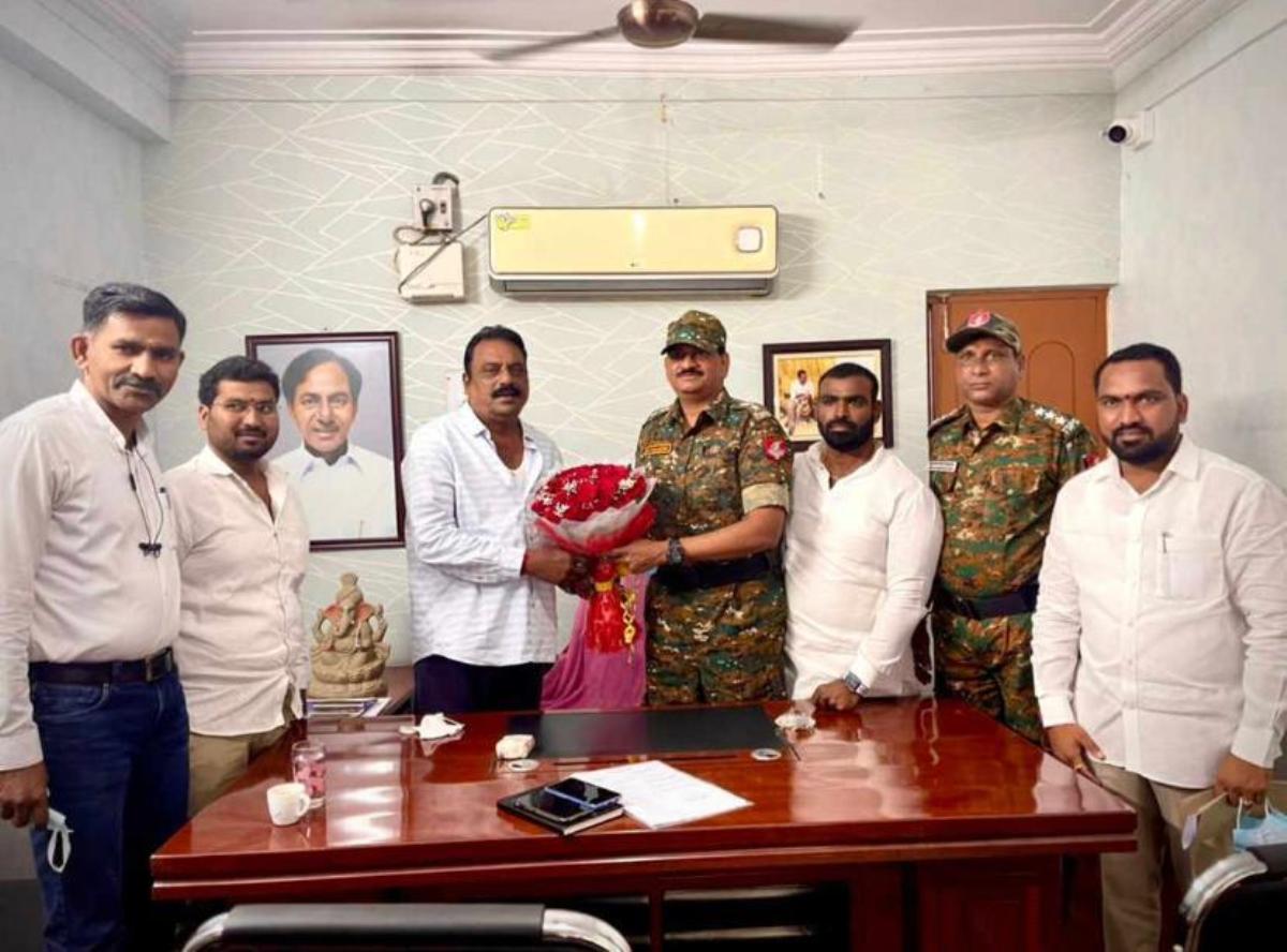 Hyderabad | గ్రేహౌండ్స్​‍లో సమస్యలను పరిష్కరించండి : ఎమ్మెల్యేను కోరిన ఎస్పీ,డీఎస్పీలు