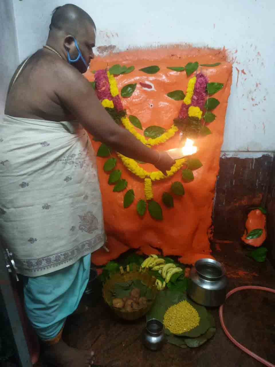 Yadadri: క్షేత్రపాలకుడికి ఘనంగా ఆకుపూజ