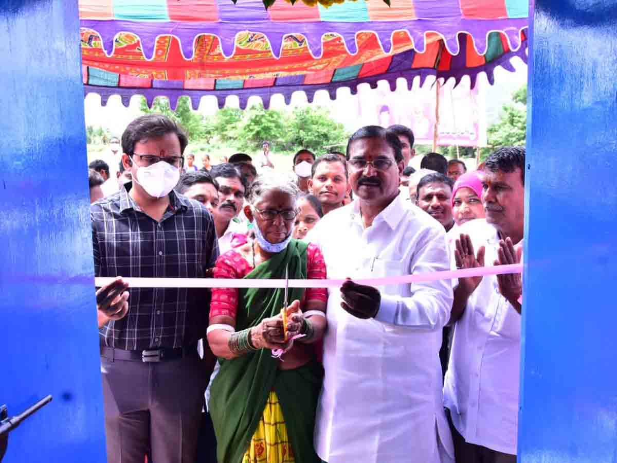 Wanaparthy: నాణ్యతతో పనులు చేయాలి..  మంత్రి నిరంజన్‌రెడ్డి