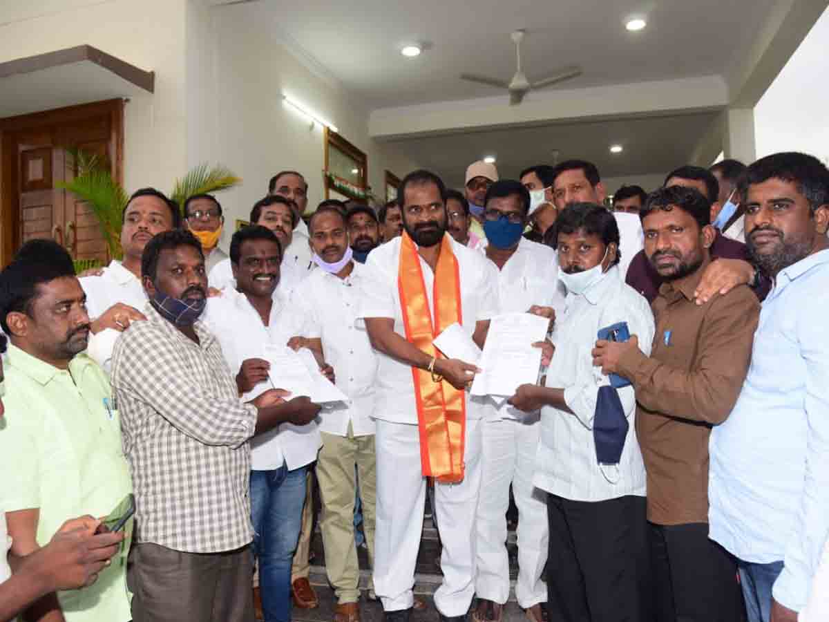 Mahabubnagar: పేదలకు అండగా ఉంటాం : మంత్రి శ్రీనివాస్‌గౌడ్