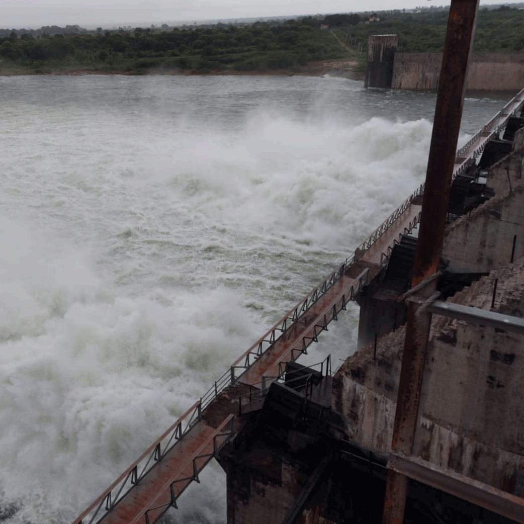 Pulkal  | సింగూరుకు కొనసాగుతున్న వరద ఉధృతి