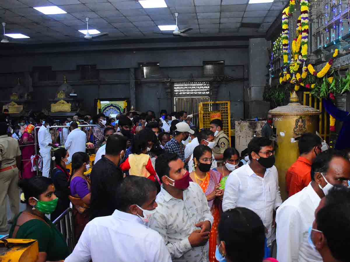 Yadadri: అక్టోబర్ 7 నుంచి శ్రీదేవి శరన్నవరాత్రోత్సవాలు