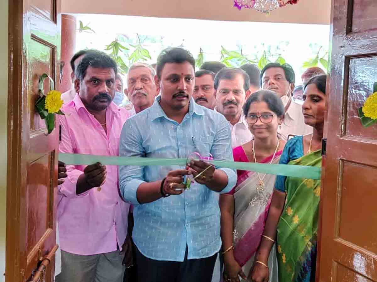 హాలియా: పేద విద్యార్థుల సంక్షేమం కోసమే గురుకుల పాఠశాలలు ..ఎమ్మెల్యే నోముల భగత్