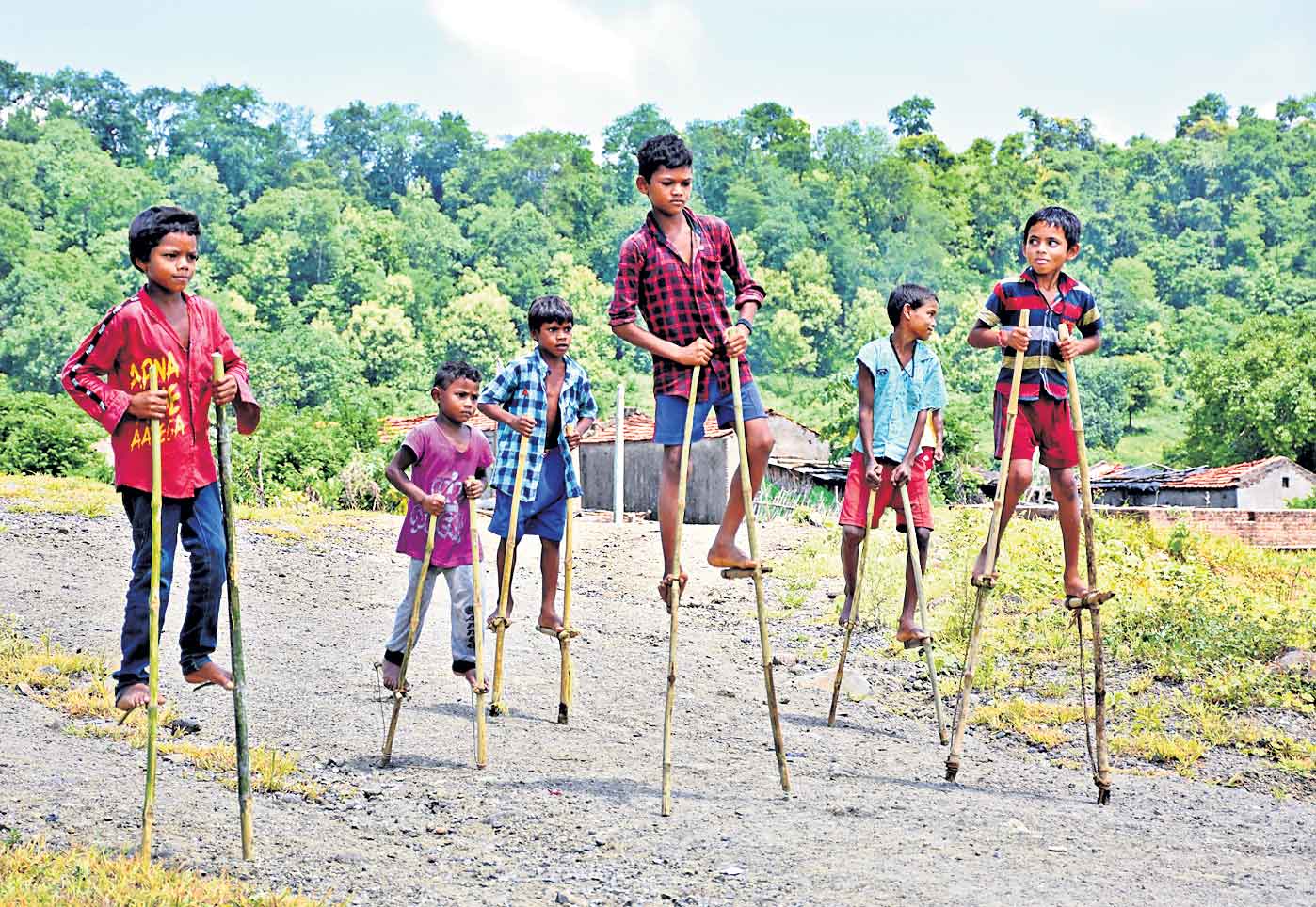 గిరిజన గూడేల్లో ఖొడంగ్‌