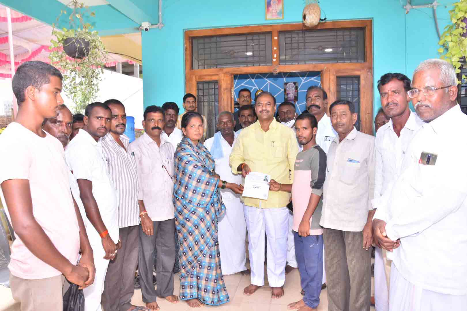 Gadwala: రైతులకు చేయూతనివ్వడమే లక్ష్యం.. ఎమ్మెల్యే కృష్ణమోహన్‌రెడ్డి