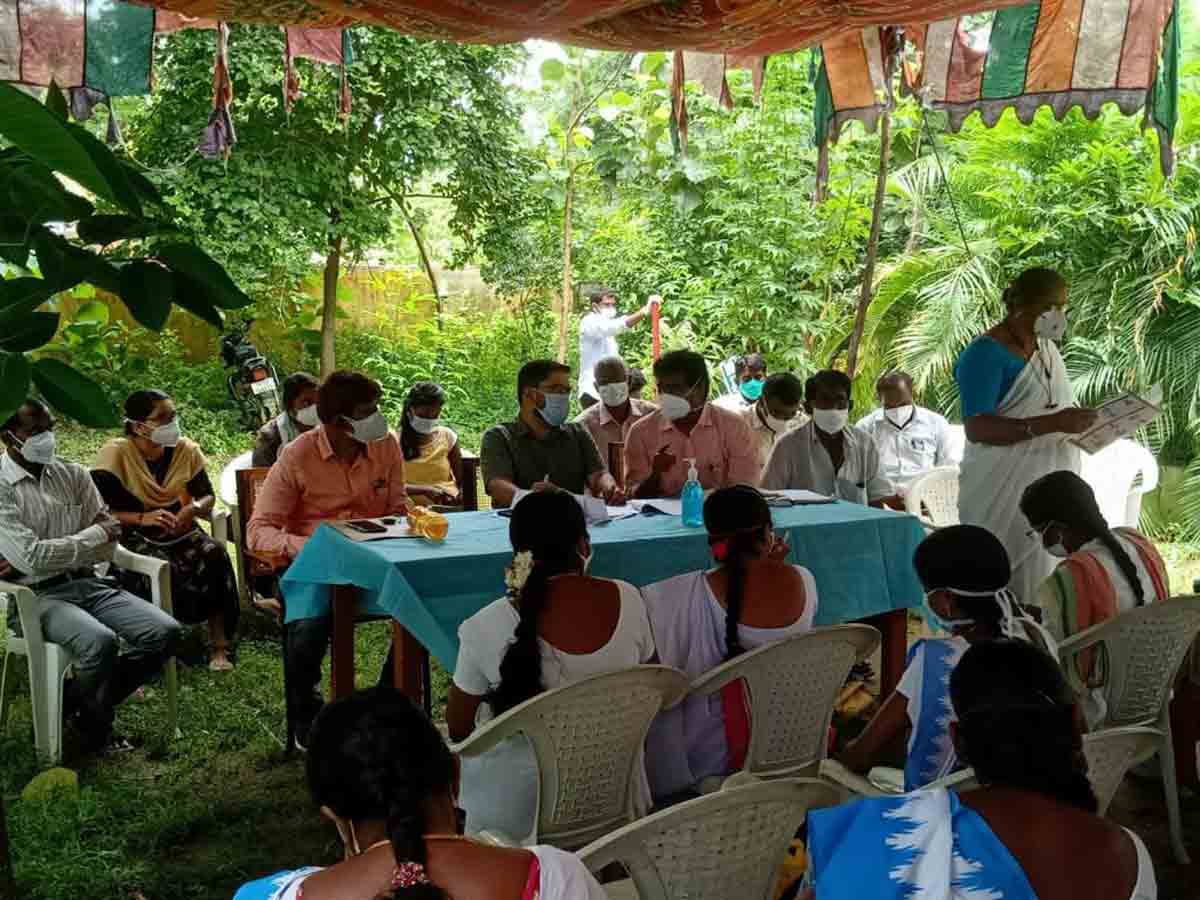 పాఠశాలల్లో హాజరు పెంచాలి : అదనపు కలెక్టర్ హేమంత్ కేశవ్ పాటీల్