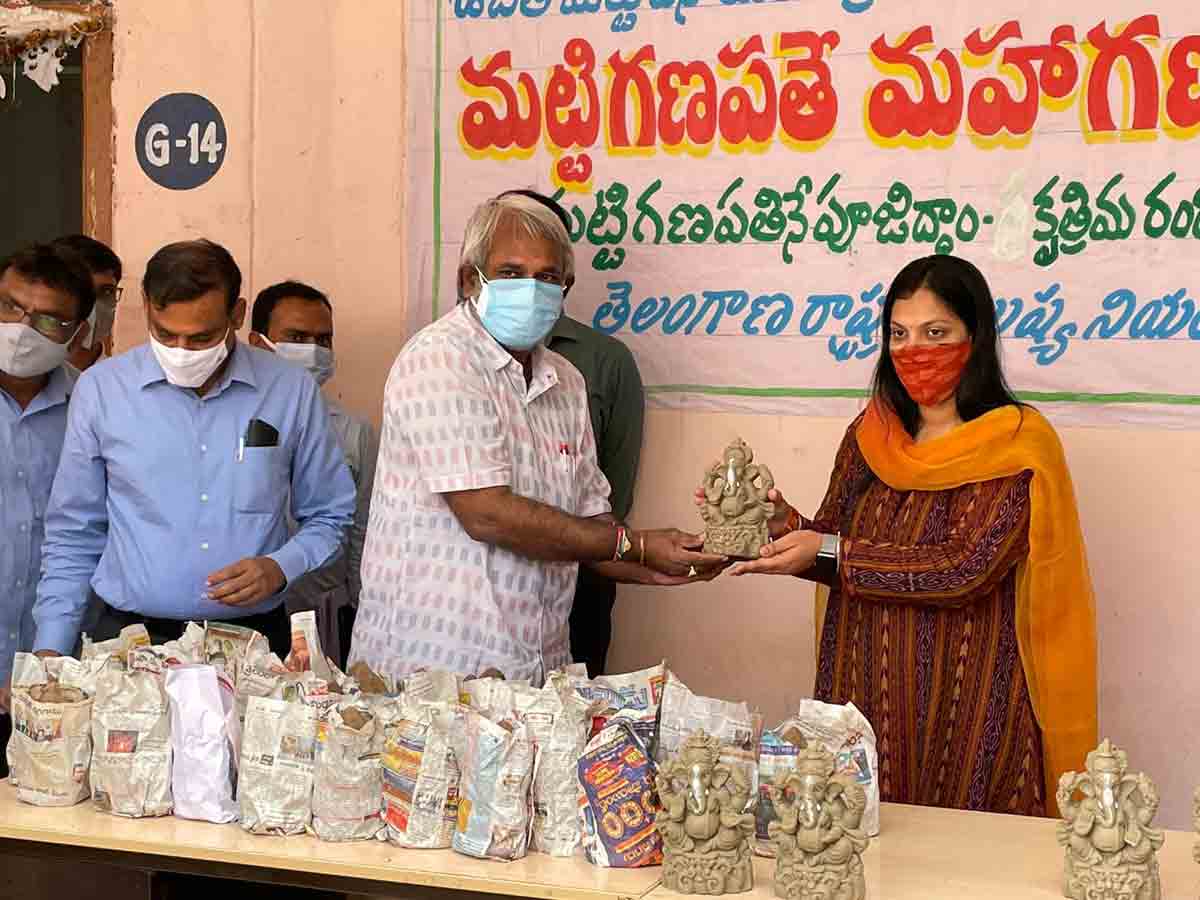 Bhuvanagiri: పర్యావరణ పరిరక్షణలో భాగస్వాములు కావాలి.. కలెక్టర్ పమేలాసత్పతి