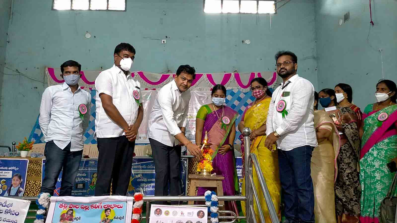 Huzur Nagar: అంగన్‌వాడీలను ఆదుకున్నది టీఆర్‌ఎస్ ప్రభుత్వమే.. ఎమ్మెల్యే శానంపూడి