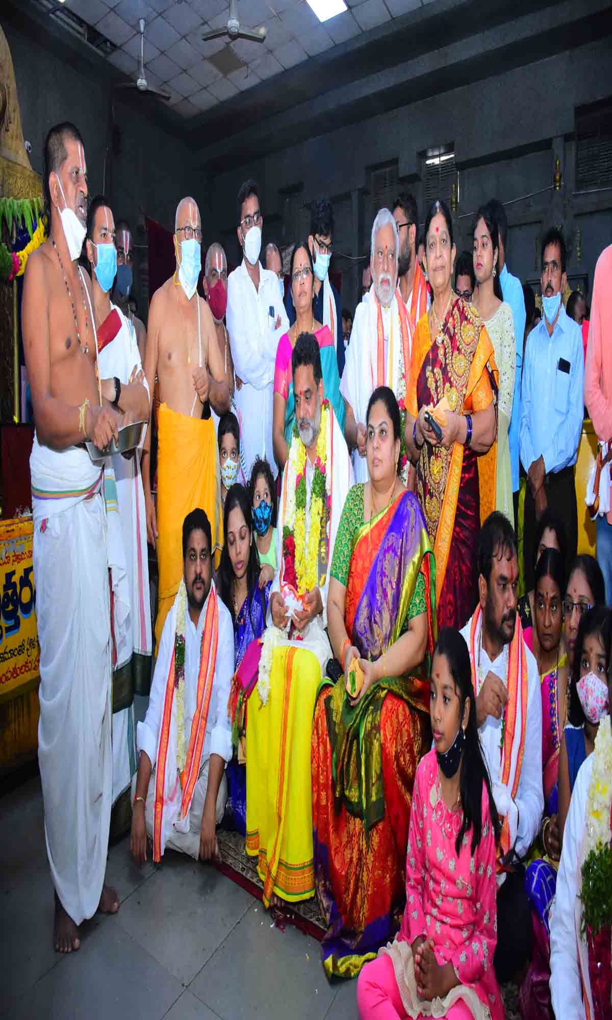 కృష్ణశిలల నిర్మాణం మహాద్భుతం