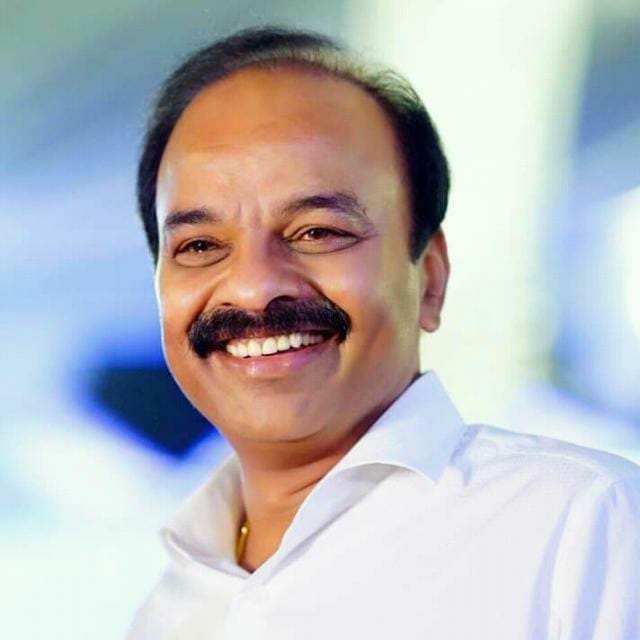 Bantvaram : ఆత్మహత్య చేసుకున్న కుటుంబాన్ని ఆదుకుంటాం..