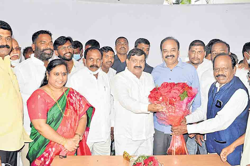 ఉమ్మడి జిల్లా అభివృద్ధికి కృషి చేస్తా