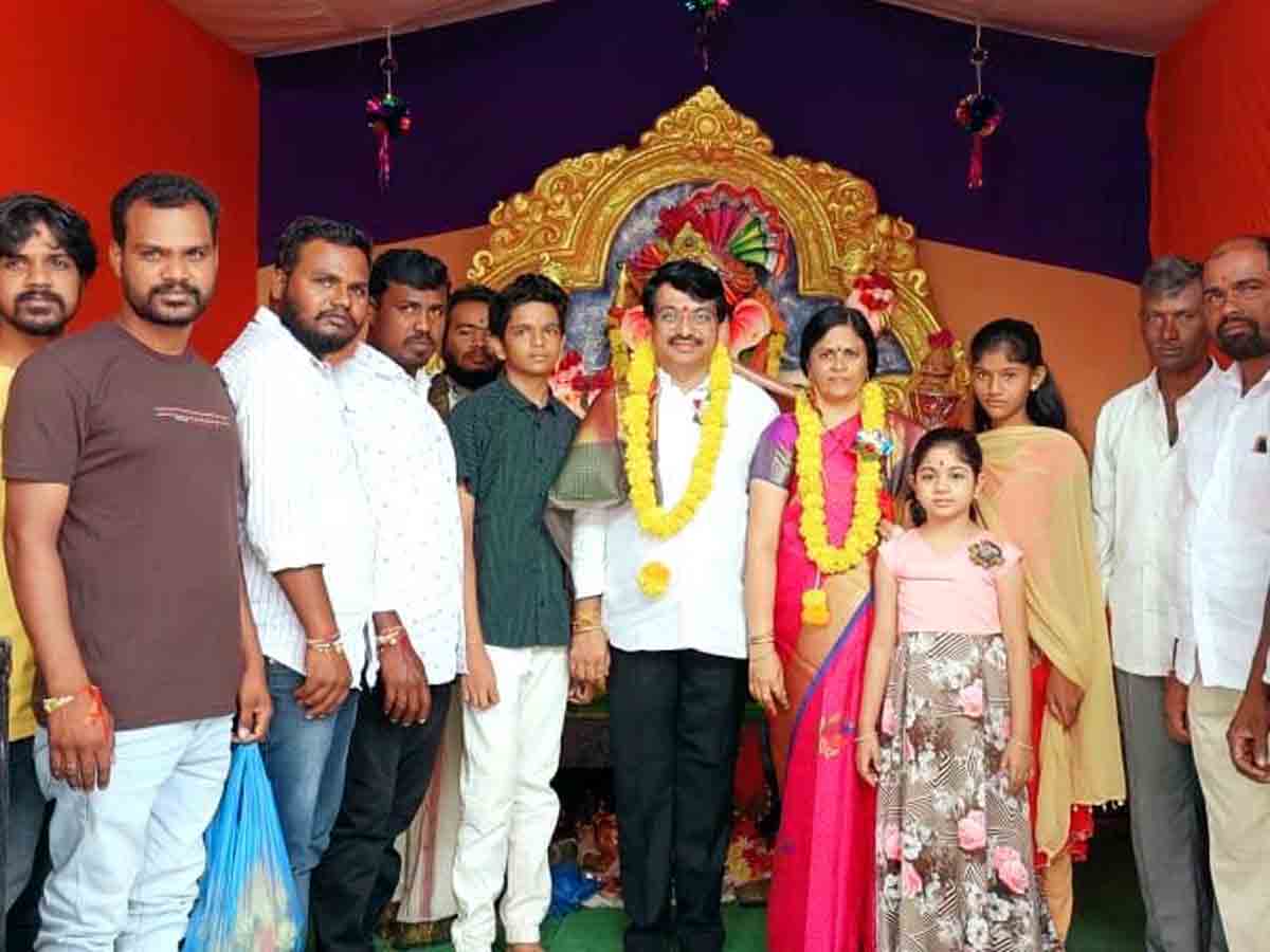 Peddemul : వినాయకుడి ఆశీస్సులతో అందరూ బాగుండాలి : జిల్లా గ్రంథాలయ సంస్థ చైర్మన్‌