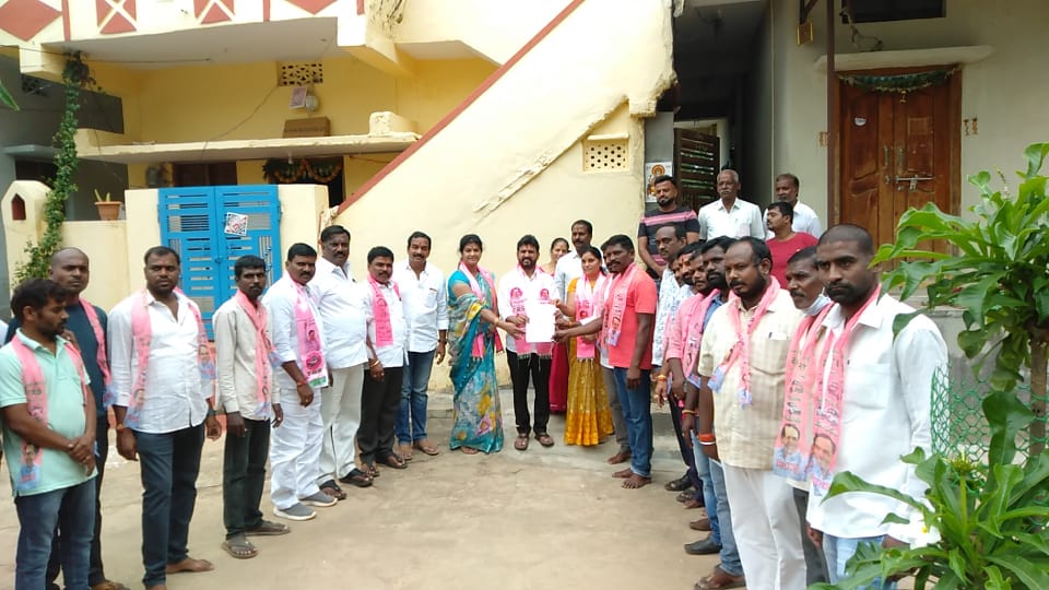 Vikarabad : పార్టీ పటిష్టతకు ప్రతి ఒక్కరూ కృషి చేయాలి.. ఎమ్మెల్యే డాక్టర్‌ మెతుకు ఆనంద్‌