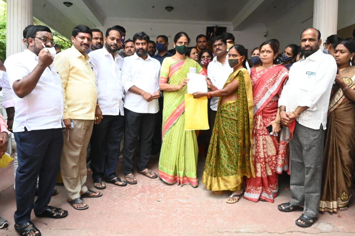 Cmrf | ఆపదలో ఉన్న వారికి ముఖ్యమంత్రి కేసీఆర్‌ ఆపన్న హస్తం : సబితా ఇంద్రారెడ్డి