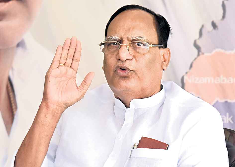 కిషన్‌రెడ్డీ.. కోచ్‌ ఫ్యాక్టరీ తీసుకురా?