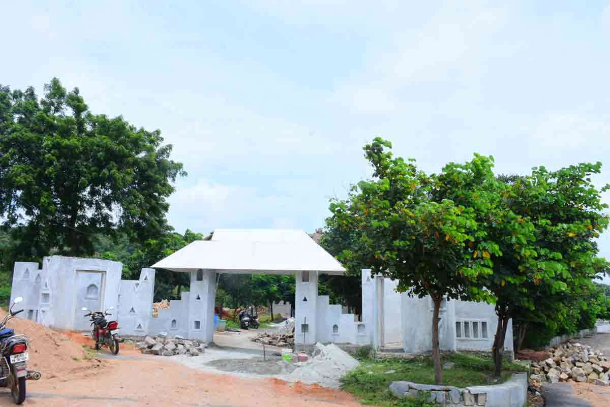 యాదాద్రిలో శిల్పారామం