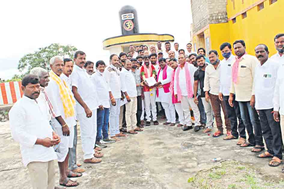 కార్యకర్తలే పార్టీకి కొండంత అండ