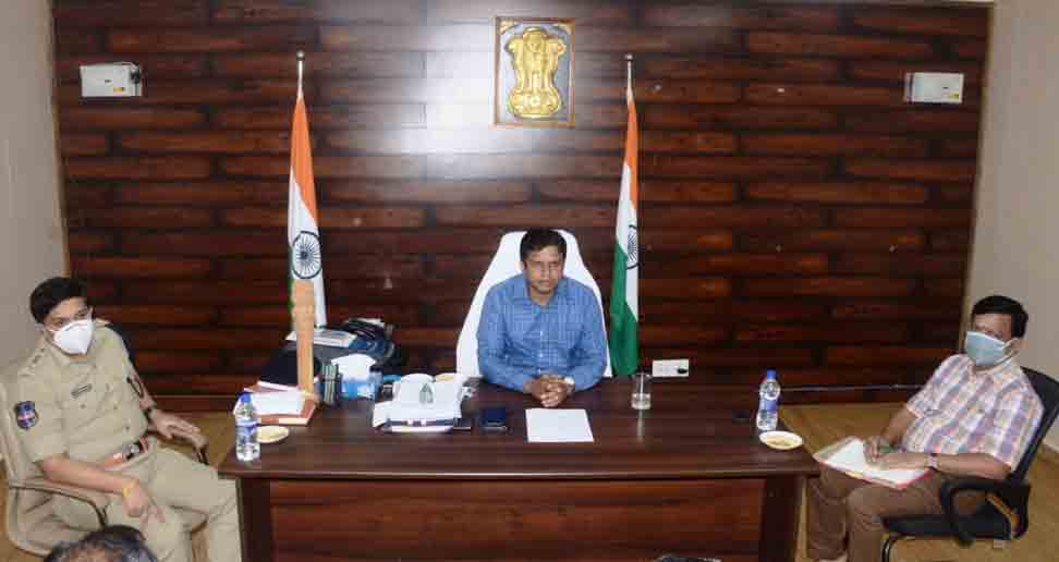 Bhupalapally : రోడ్ల మరమ్మతులు త్వరగా పూర్తి చేయండి..