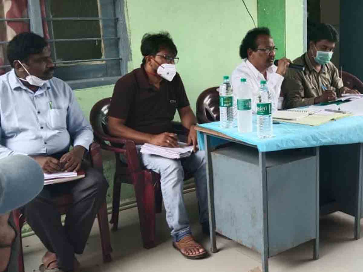Bhupalpally : వైద్య సిబ్బంది నిరంతరం అప్రమత్తంగా ఉండాలి.. డీఎం అండ్‌ హెచ్‌వో శ్రీరామ్‌