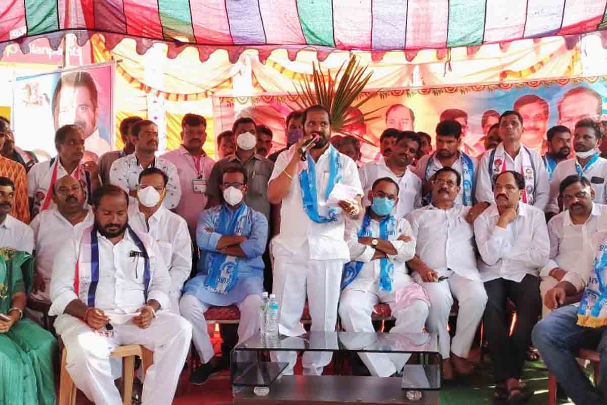 నందనంలో నీరా ఉత్పత్తి కేంద్రం