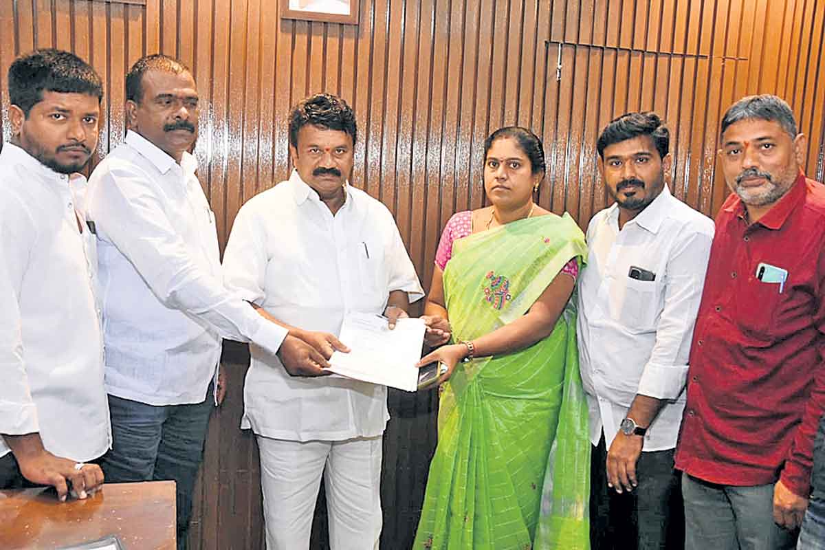 ప్రభుత్వ బడులకు నిధులు మంజూరు