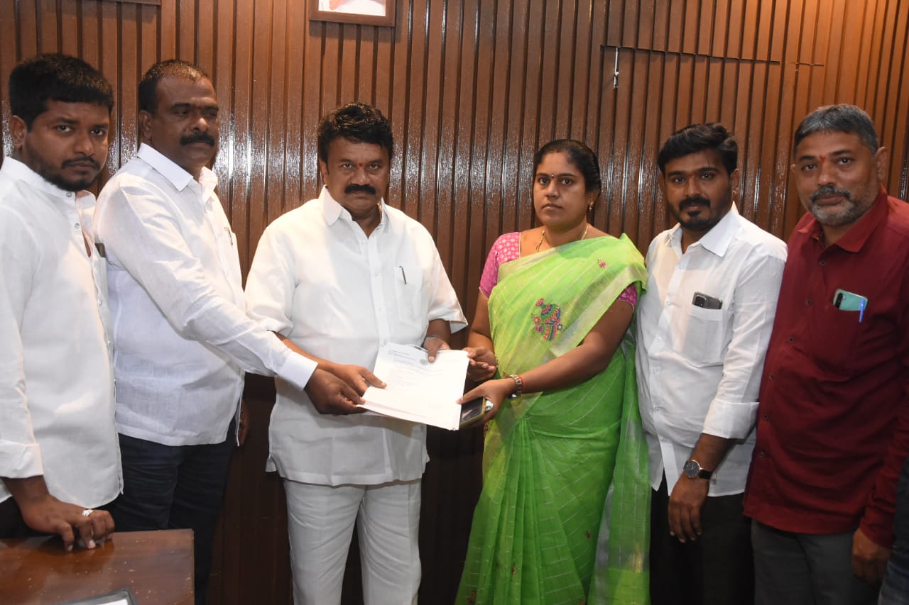 సర్కారు బడుల్లో మౌలిక సదుపాయాలకు నిధుల మంజూరు : మంత్రి తలసాని