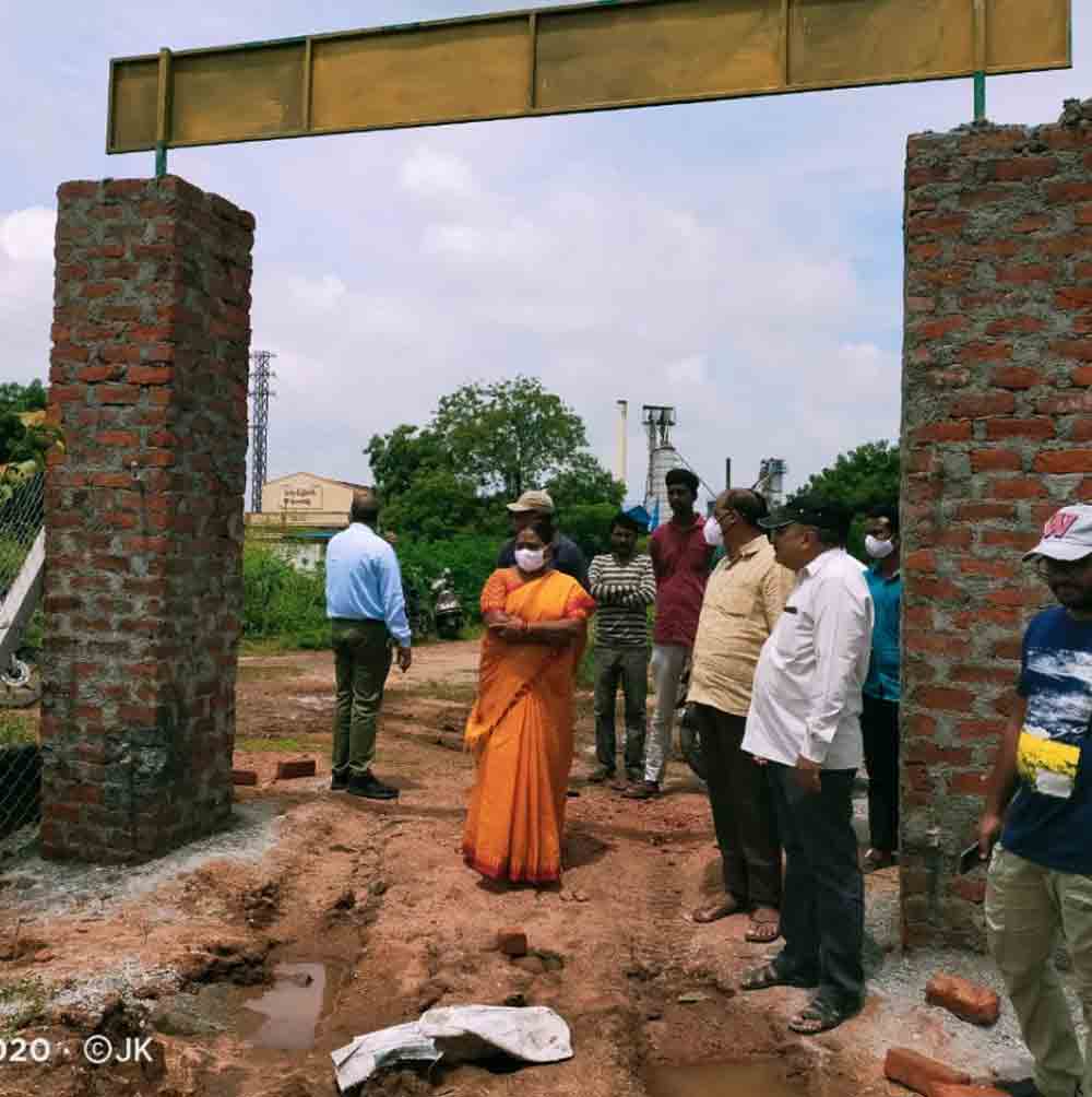 ప్రకృతి వనంలో మొక్కలు ధ్వంసం