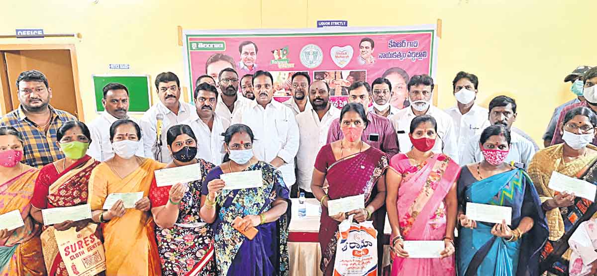 అభివృద్ధి చేస్తున్నా..విమర్శలా..!