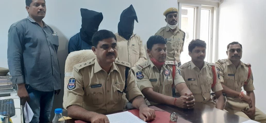Crime news : బోడ వెంకటయ్య హత్య కేసులో నిందితులు అరెస్ట్‌
