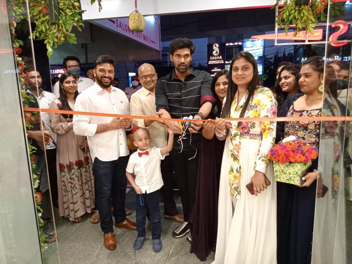 opening |మ్యారీ క్లెయిర్‌ సెలూన్‌ను ప్రారంభించిన హీరో బెల్లంకొండ శ్రీనివాస్‌