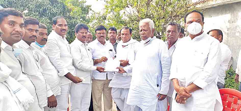 గ్రామాల్లో టీఆర్‌ఎస్‌ కమిటీల ఏర్పాటు