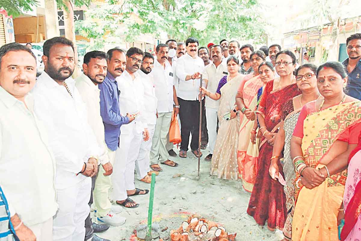 ప్రజా సంక్షేమమే ప్రభుత్వ లక్ష్యం