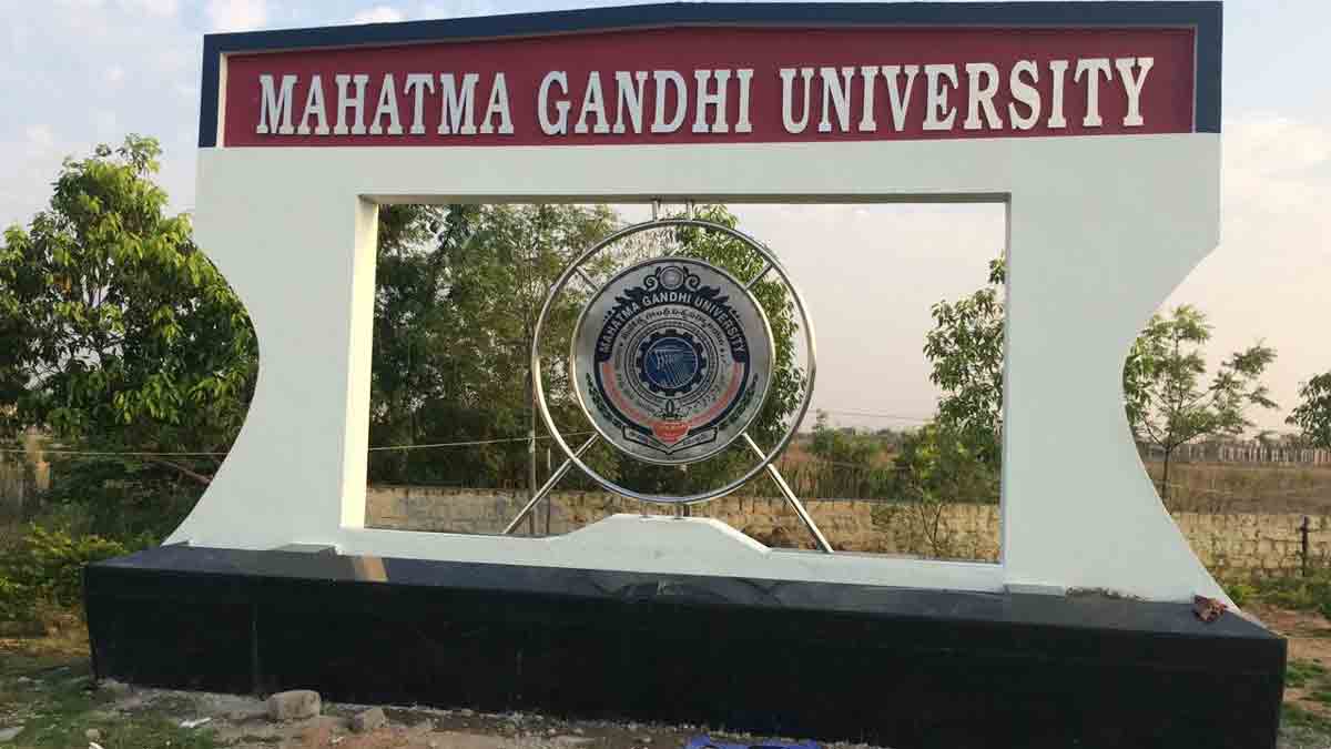 మహాత్మా ముందడుగు..