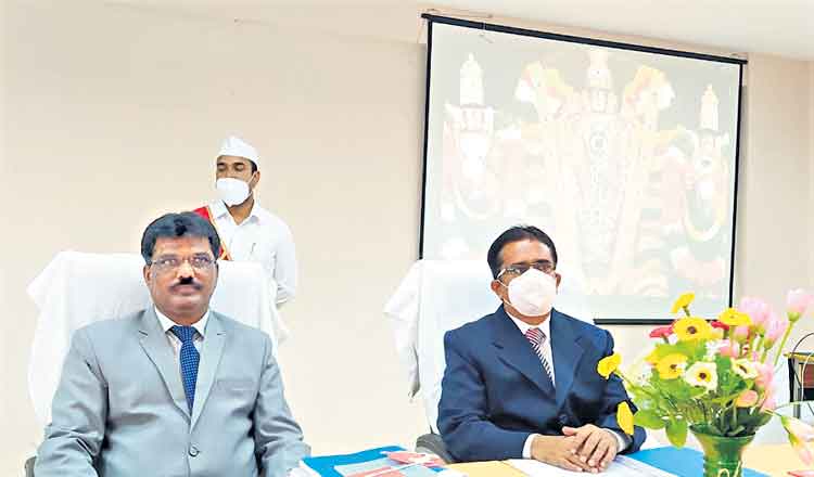 కేసులను సత్వరం పరిష్కరించాలి