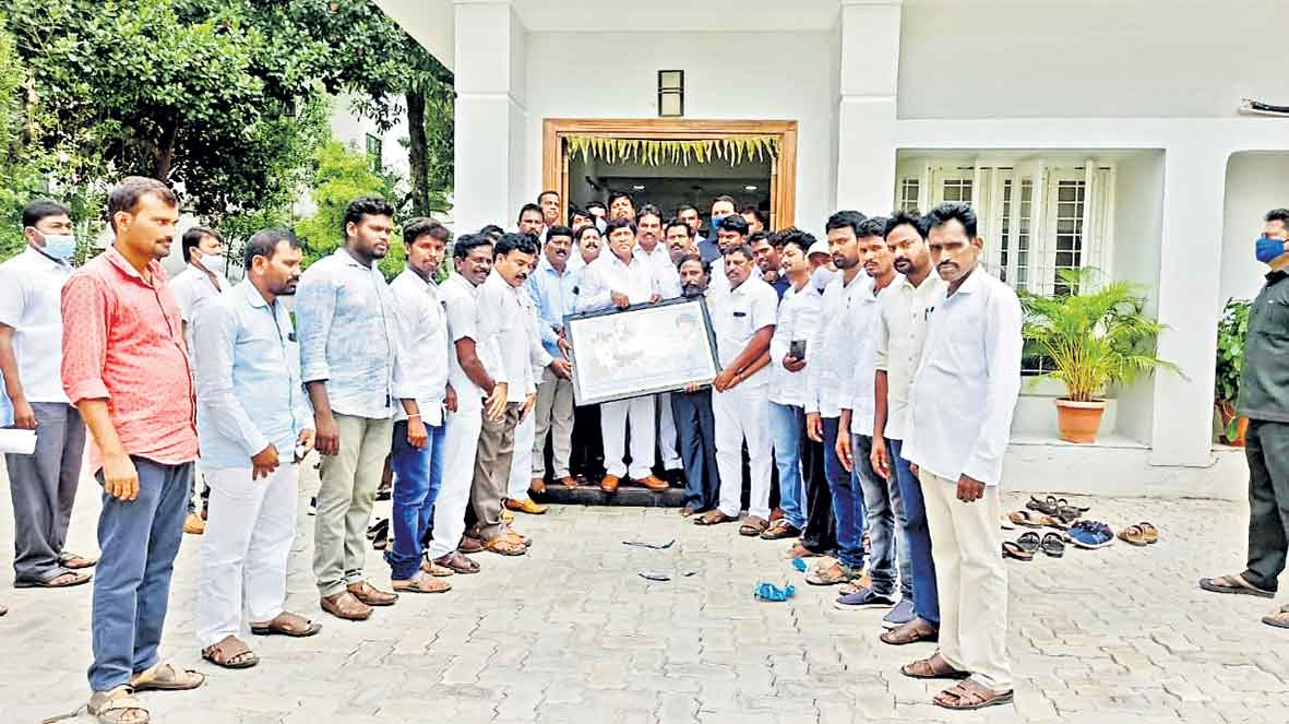 రైతు సంక్షేమానికి కేసీఆర్‌ తపన