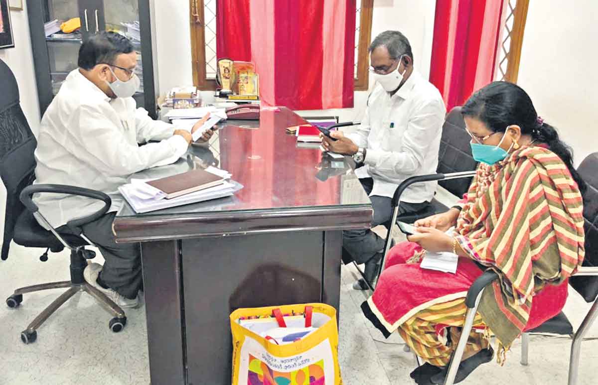 సాకారమవుతున్న నిరుపేదల సొంతింటి కల